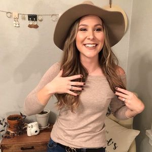 Meet your Posher, Brooklin